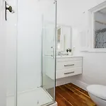 Tranquil Getaway 5 Minutes From The Cbd